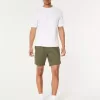 Pantaloncini in twill da 7″