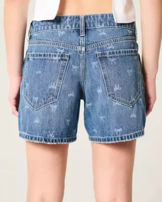 Pantaloncini larghi in denim a vita bassa con motivo a fiocco