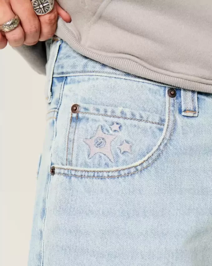 Pantaloncini larghi in denim con grafica a stella