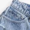 Pantaloncini larghi in denim con ricamo a conchiglia, lavaggio medio, a vita alta, 5″ Pantaloncini larghi in denim con ricamo a conchiglia, lavaggio medio, a vita alta, 5″