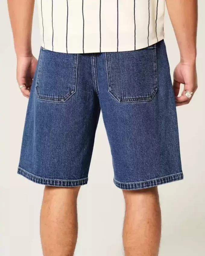 Pantaloncini larghi in denim lavaggio medio