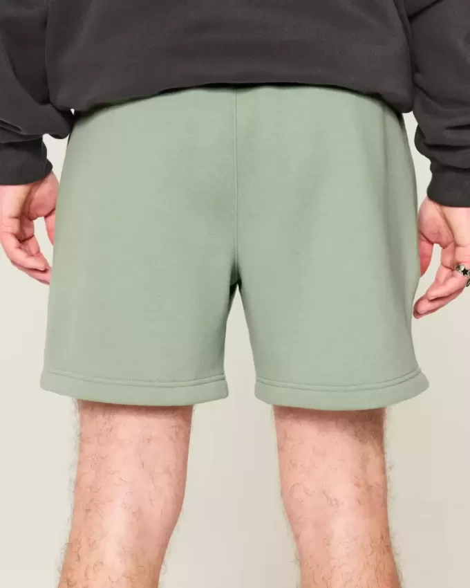 Pantaloncini larghi in pile a metà coscia