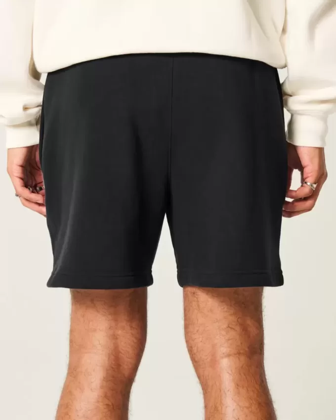 Pantaloncini larghi in pile a metà coscia