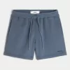 Pantaloncini larghi in pile a metà coscia