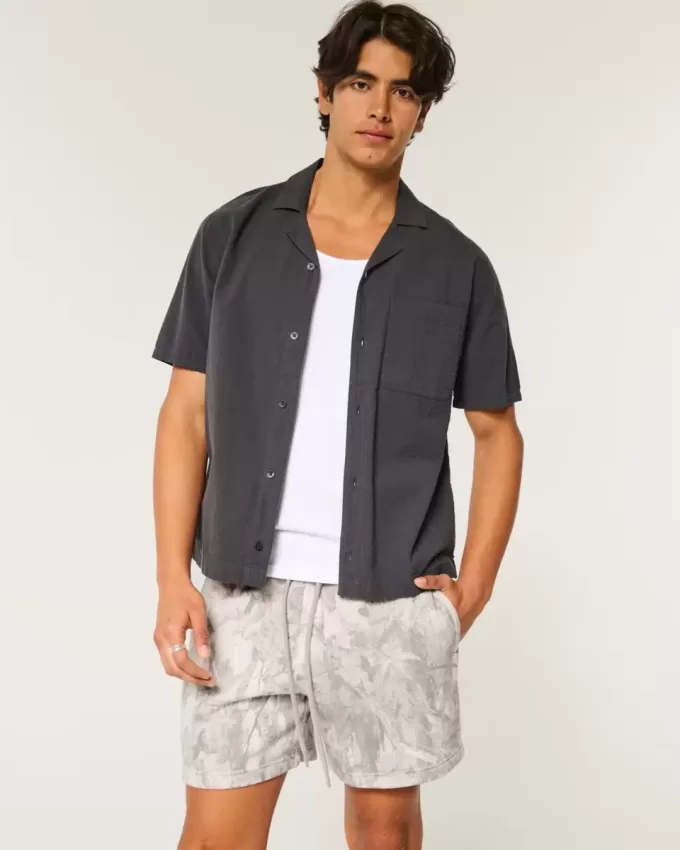 Pantaloncini mimetici larghi in pile a metà coscia