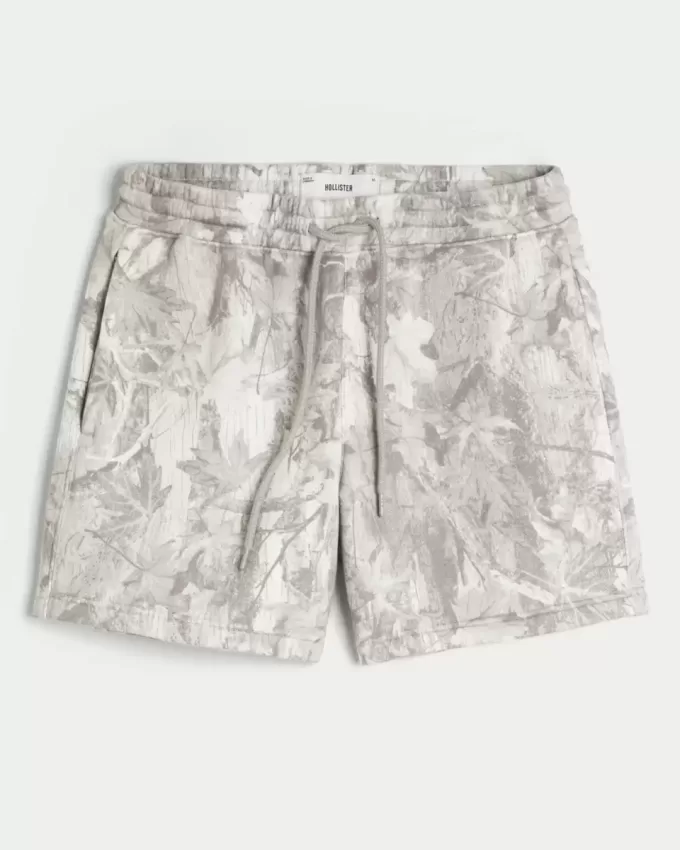 Pantaloncini mimetici larghi in pile a metà coscia