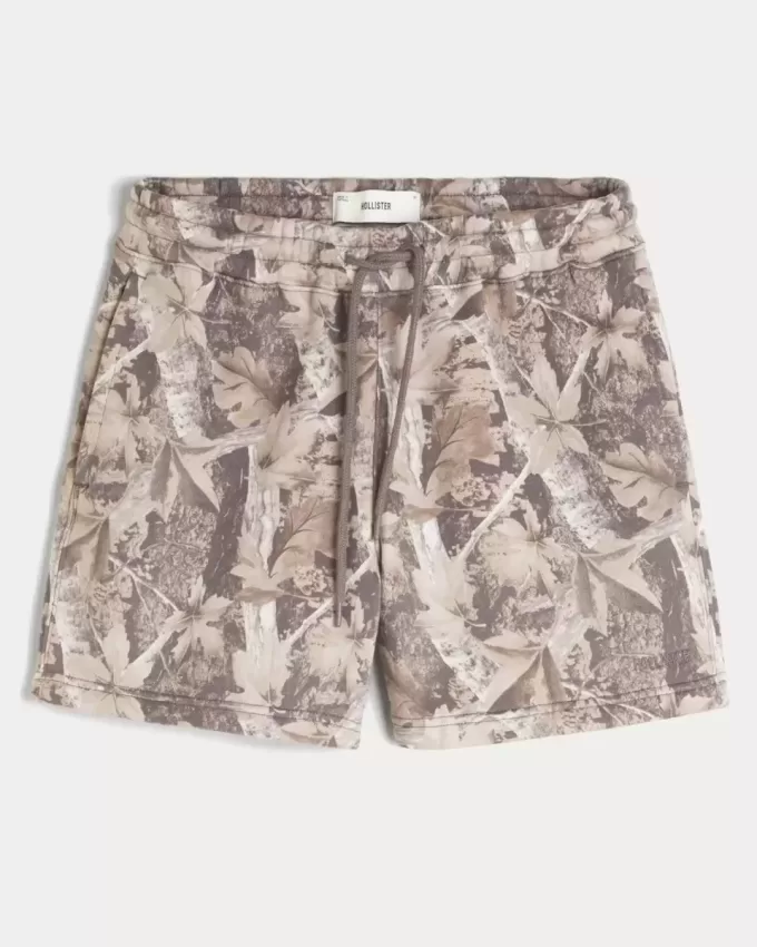 Pantaloncini mimetici larghi in pile a metà coscia