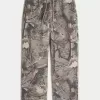 Pantaloncini mimetici larghi in pile a metà coscia