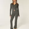 Pantaloni a stivaletto con risvolto in maglia Gilly Hicks