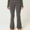 Pantaloni a stivaletto con risvolto in maglia Gilly Hicks