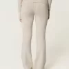 Pantaloni a stivaletto con risvolto in maglia Gilly Hicks