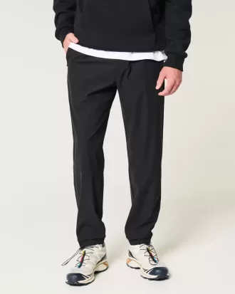 Pantaloni affusolati comodi per tutto il giorno