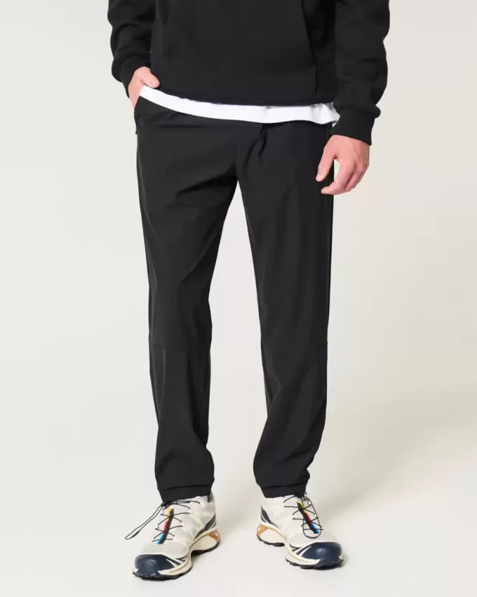 Pantaloni affusolati comodi per tutto il giorno