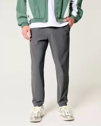 Pantaloni affusolati comodi per tutto il giorno
