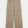 Pantaloni cargo larghi a vita bassa
