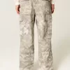 Pantaloni cargo larghi da skater mimetici