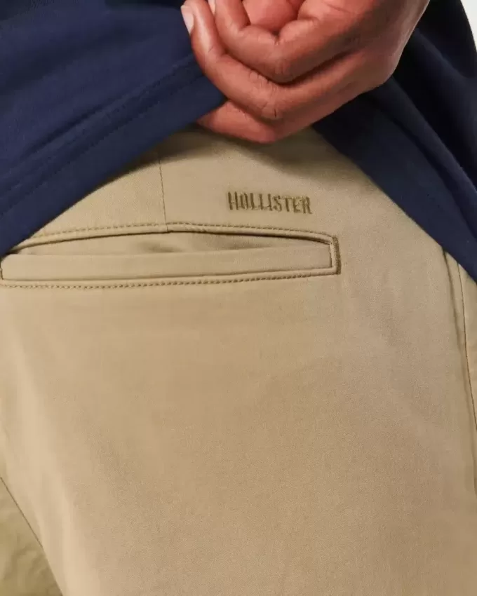 Pantaloni chino dritti