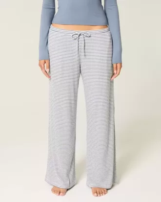 Pantaloni comodi a coste con gamba larga