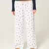 Pantaloni comodi a coste con gamba larga