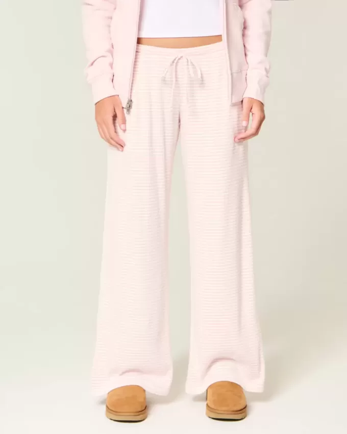 Pantaloni comodi a coste con gamba larga