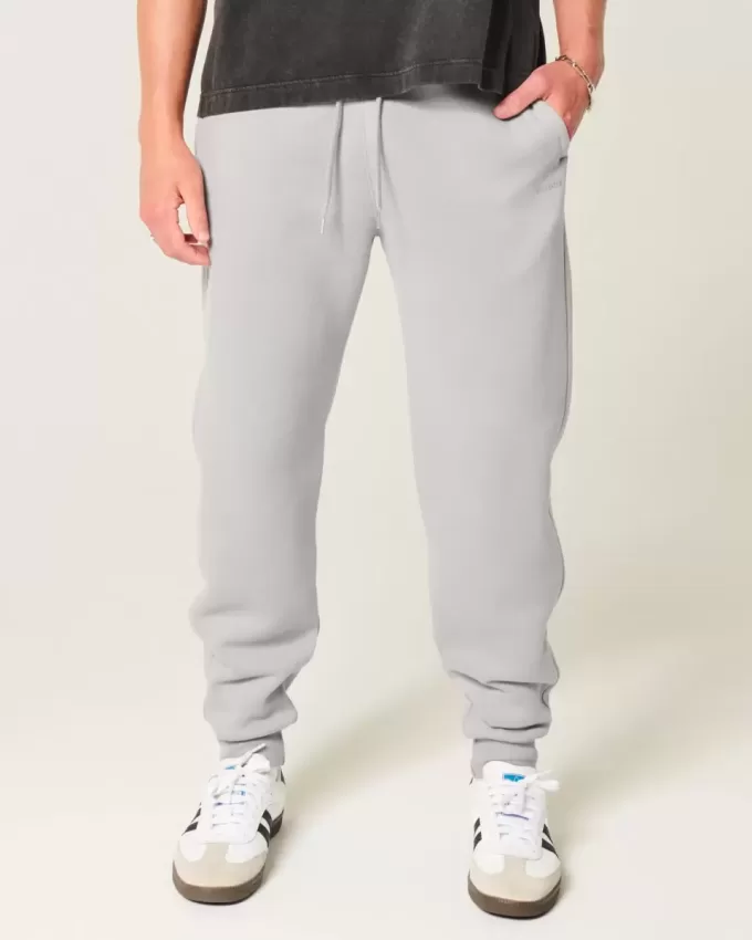 Pantaloni da jogging a coste rilassati