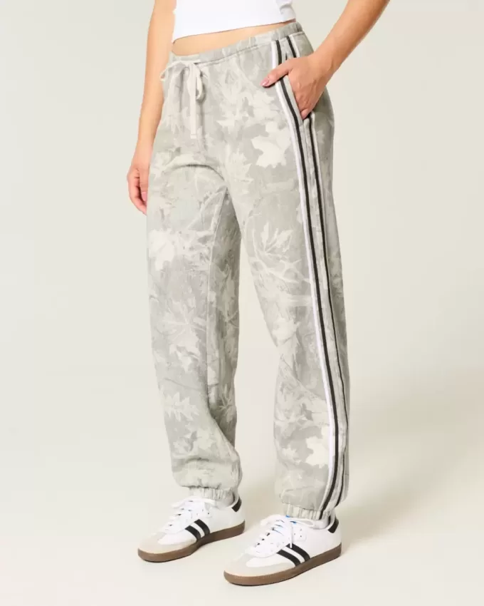 Pantaloni da jogging larghi in pile mimetico Pantaloni da jogging larghi in pile mimetico