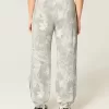 Pantaloni da jogging larghi in pile mimetico Pantaloni da jogging larghi in pile mimetico