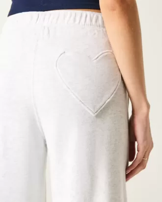 Pantaloni della tuta a gamba larga con tasca a cuore