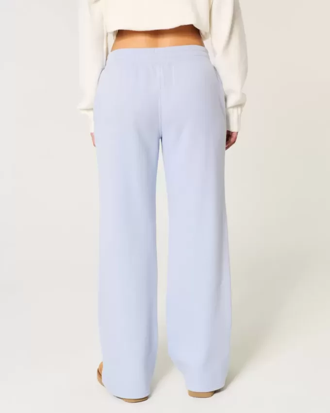 Pantaloni della tuta dritti con grafica Amour Pantaloni della tuta dritti con grafica Amour