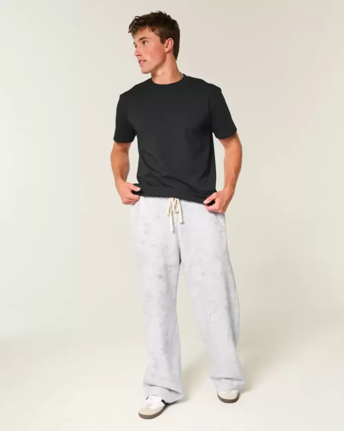 Pantaloni della tuta larghi a zampa d’elefante