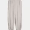 Pantaloni della tuta larghi e comodi a nido d’ape di Gilly Hicks Pantaloni della tuta larghi e comodi a nido d’ape di Gilly Hicks