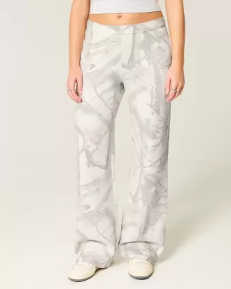 Pantaloni della tuta mimetici a gamba larga con tasca a cuore