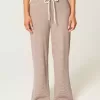 Pantaloni dritti in pizzo a nido d’ape Gilly Hicks Pantaloni dritti in pizzo a nido d’ape Gilly Hicks