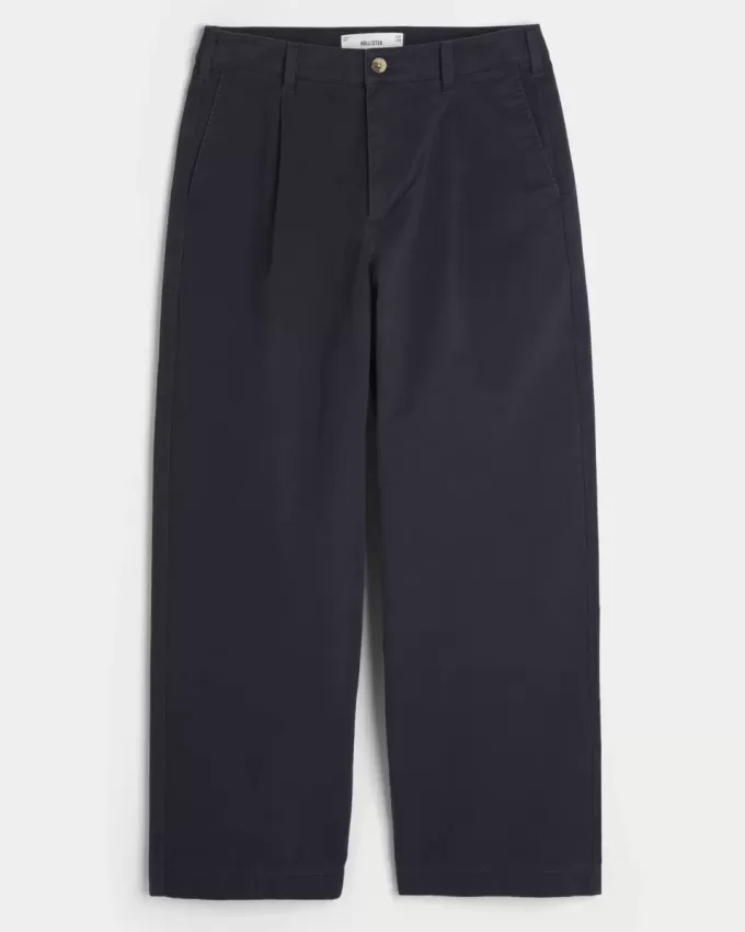 Pantaloni estremamente larghi