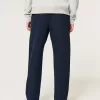 Pantaloni larghi