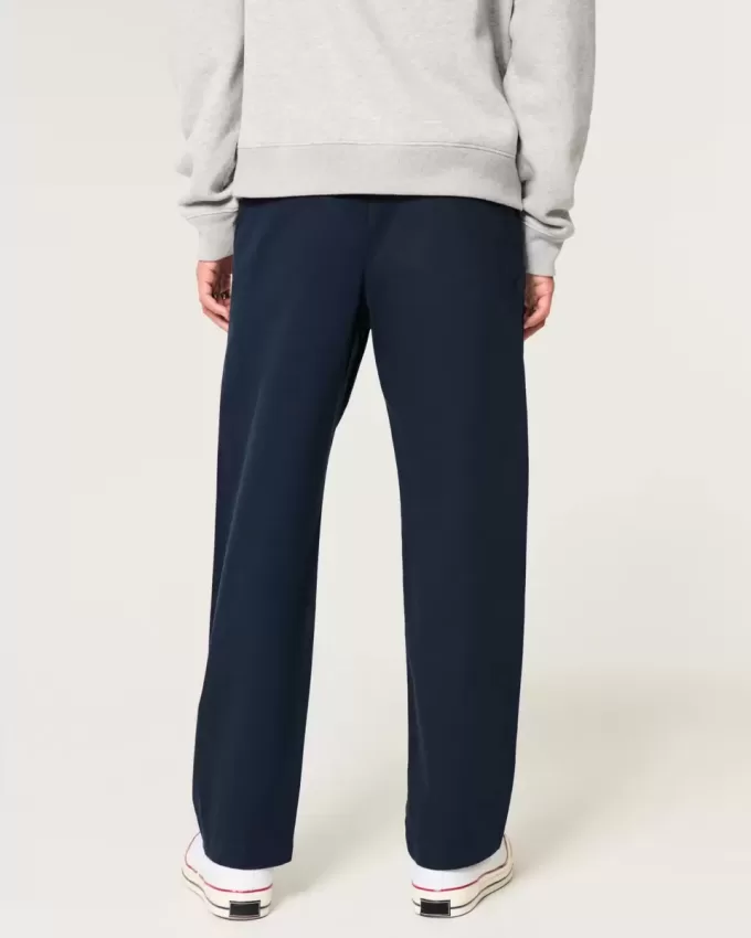 Pantaloni larghi