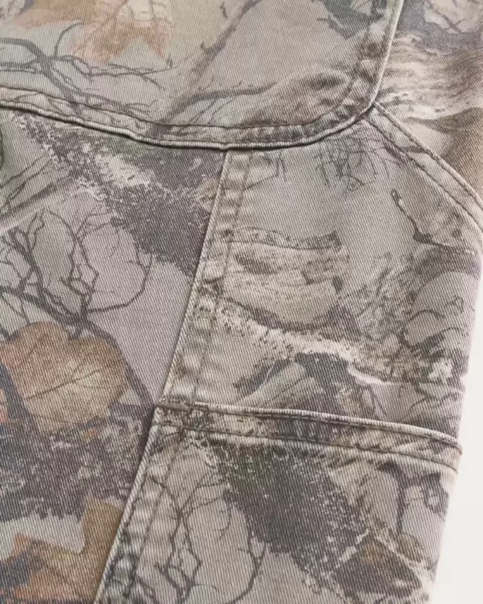 Pantaloni larghi da carpentiere mimetici