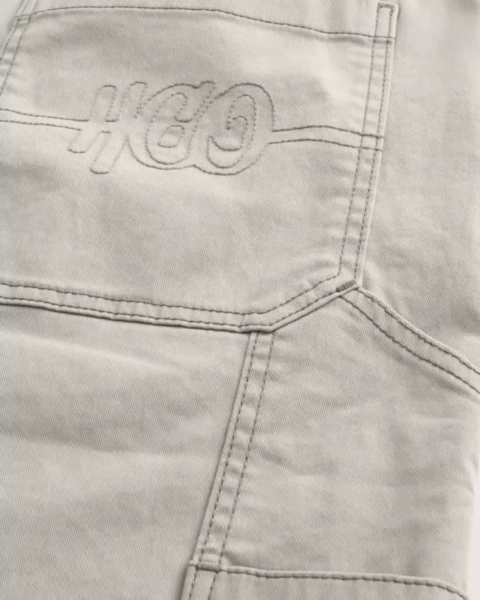 Pantaloni larghi da pittore