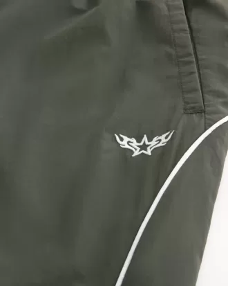 Pantaloni larghi da tuta