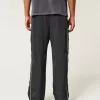 Pantaloni larghi da tuta