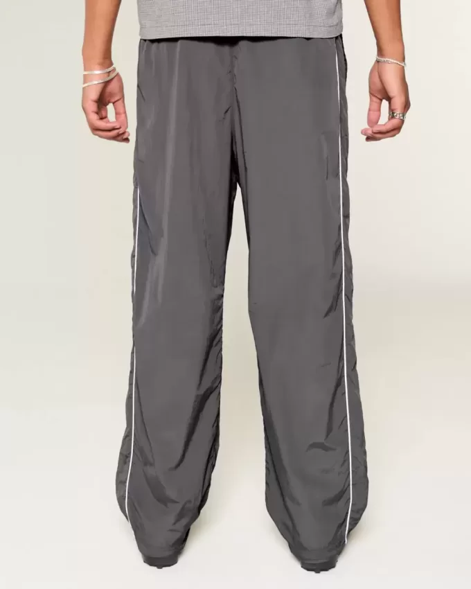 Pantaloni larghi da tuta
