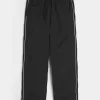 Pantaloni larghi da tuta
