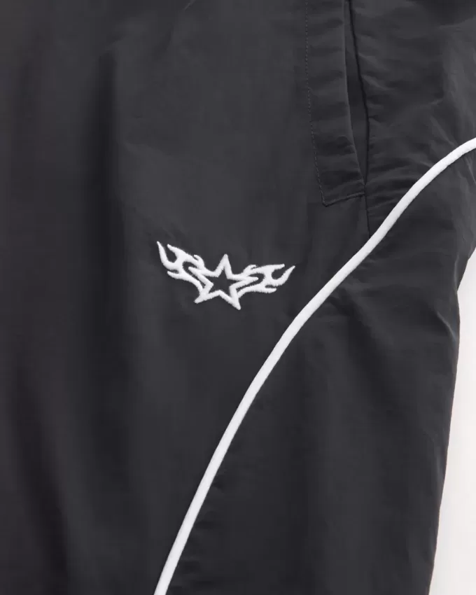 Pantaloni larghi da tuta