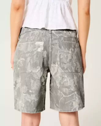 Pantaloni larghi mimetici a vita bassa