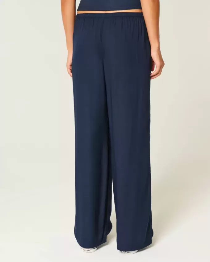 Jeans larghi a vita alta con lavaggio medio
