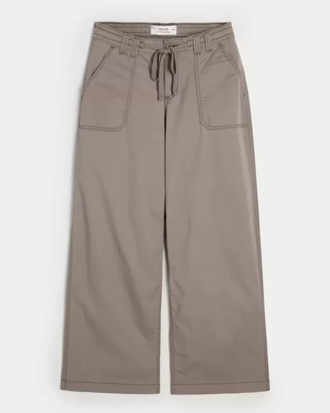 Pantaloni super larghi a vita bassa