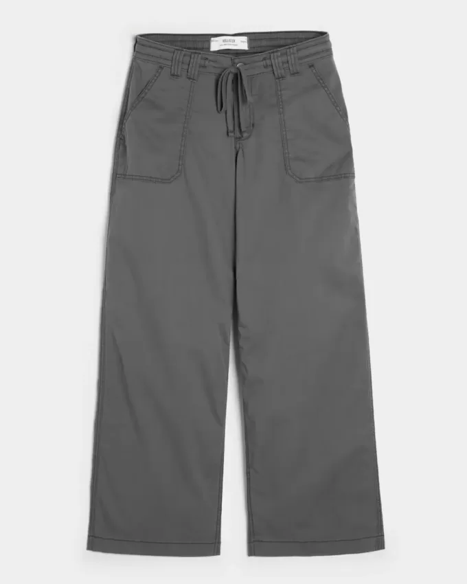 Pantaloni super larghi a vita bassa