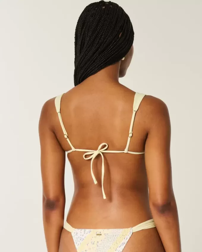 Reggiseno bikini a triangolo con spalline sottili