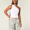 Shorts mimetici a vita bassa e larghi con curve