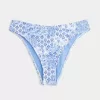 Slip bikini a vita alta con sgambatura alta e curve